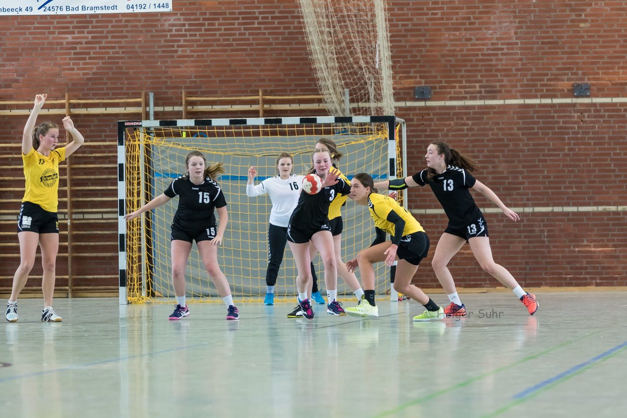 Bild 118 - B-Juniorinnen Bramstedter TS - TSV Altenholz : Ergebnis: 17:16